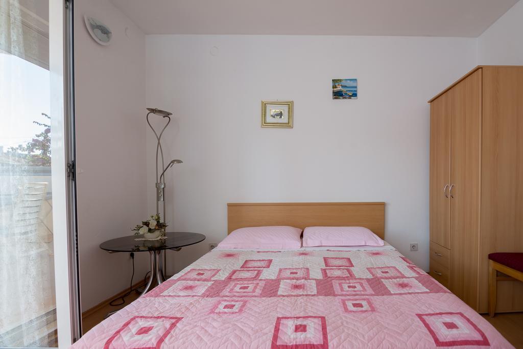 Apartments Marina Трогир Екстериор снимка