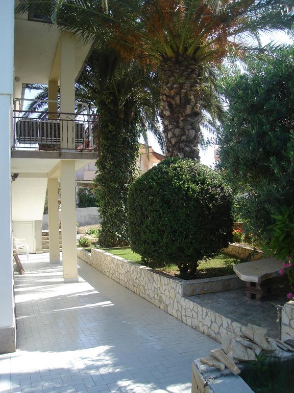 Apartments Marina Трогир Екстериор снимка