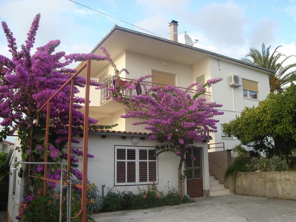 Apartments Marina Трогир Екстериор снимка